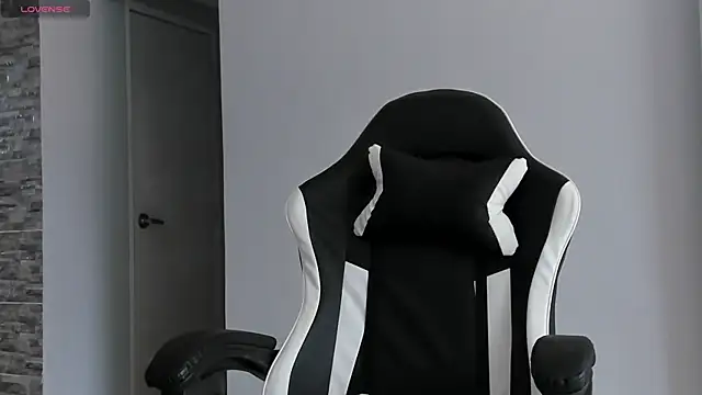 salvatore montt online show from February 17, 2025, 10:25 pm