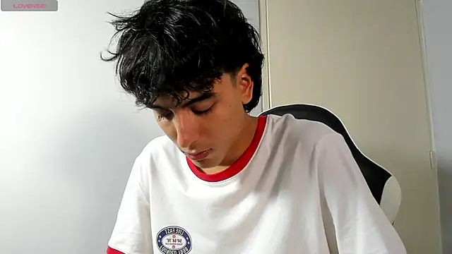 salvatore montt online show from February 24, 2025, 11:52 pm