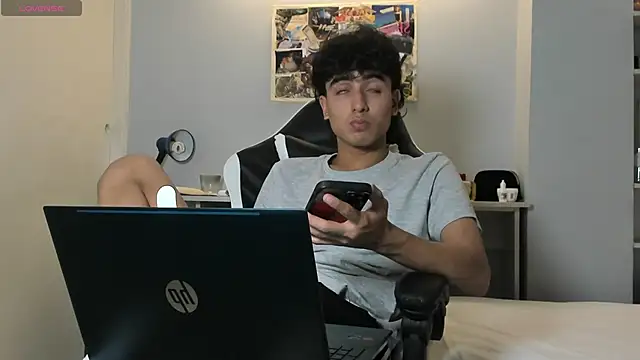 salvatore montt online show from March 4, 2025, 12:50 am