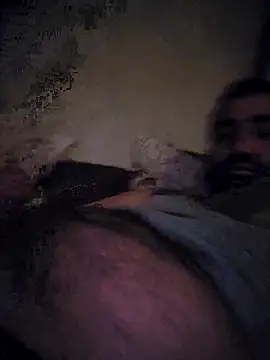 Snapshot of cuckold123 chatting on October 22, 2025, 6:35 am cuckold123 online show from October 22, 2025, 6:35 am