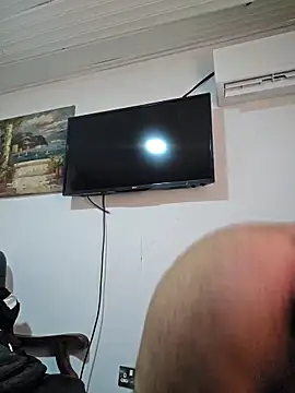 Snapshot of cuckold123 chatting on February 14, 2026, 12:57 pm cuckold123 online show from February 14, 2026, 12:57 pm