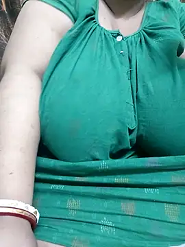 Lizza boudi online show from October 3, 2025, 2:52 am