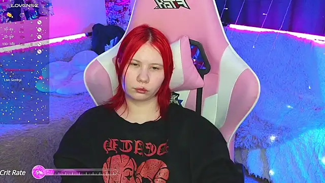 Snapshot of Little_kitsune1707 chatting on March 7, 2025, 9:06 pm Little kitsune1707 online show from March 7, 2025, 9:06 pm