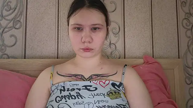 Snapshot of Little_kitsune1707 chatting on October 7, 2025, 6:54 am Little kitsune1707 online show from October 7, 2025, 6:54 am