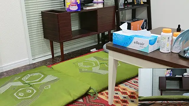 YARASERO-kun online show from February 8, 2026, 11:46 am