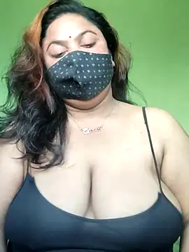 rani130 online show from January 15, 2026, 1:43 am