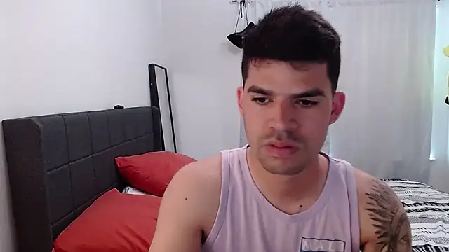 Snapshot of lancebrek chatting on February 24, 2025, 4:36 pm lancebrek online show from February 24, 2025, 4:36 pm