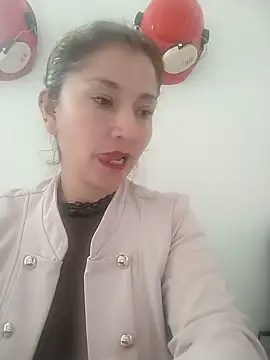 Snapshot of Cielo_carpentier69 chatting on May 21, 2026, 5:20 pm Cielo carpentier69 online show from May 21, 2026, 5:20 pm