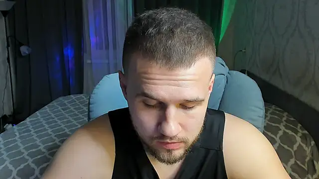 Snapshot of Vladik_b chatting on March 1, 2025, 7:26 pm Vladik b online show from March 1, 2025, 7:26 pm