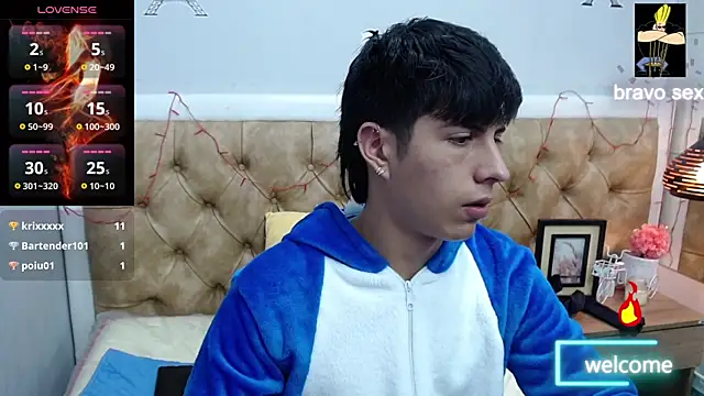 Snapshot of Estiv18_ chatting on March 21, 2025, 8:50 am Estiv18 online show from March 21, 2025, 8:50 am