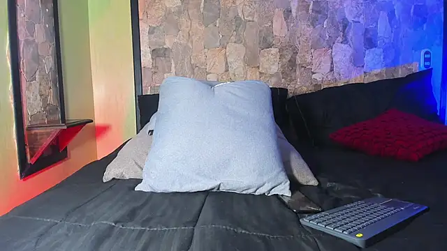 RyanGreys online show from March 6, 2025, 12:30 pm