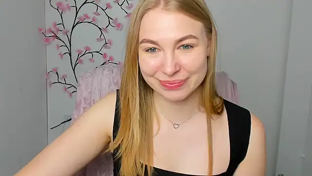 Snapshot of Dana_flowers chatting on June 21, 2026, 5:32 am Dana flowers online show from June 21, 2026, 5:32 am