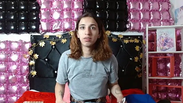 poisondost hot online show from February 23, 2025, 4:02 pm