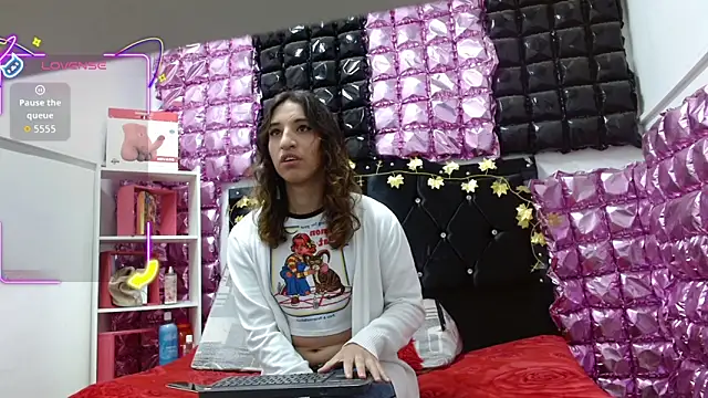 poisondost hot online show from September 17, 2025, 11:12 am