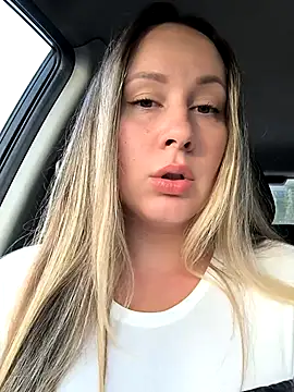 Mona Plus online show from October 2, 2025, 6:53 am