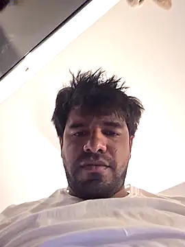 guajiro276565 online show from May 7, 2026, 9:09 pm