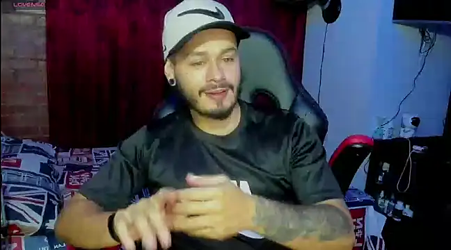 ragnar lothbrok777 online show from February 19, 2025, 2:01 am