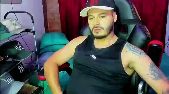 ragnar lothbrok777 online show from March 7, 2025, 3:51 am