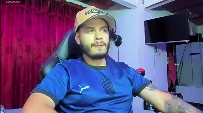 ragnar lothbrok777 online show from March 22, 2025, 2:05 am