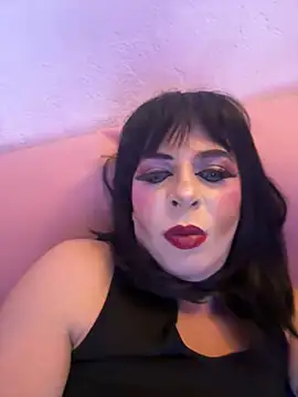 MissNadiaX06 online show from March 8, 2025, 2:01 am