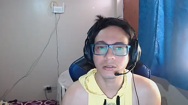 cholitohermoso online show from February 13, 2025, 3:46 pm