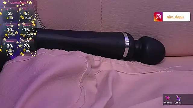 Snapshot of LUDO_KITTY_TAY chatting on March 22, 2025, 9:13 am LUDO KITTY TAY online show from March 22, 2025, 9:13 am