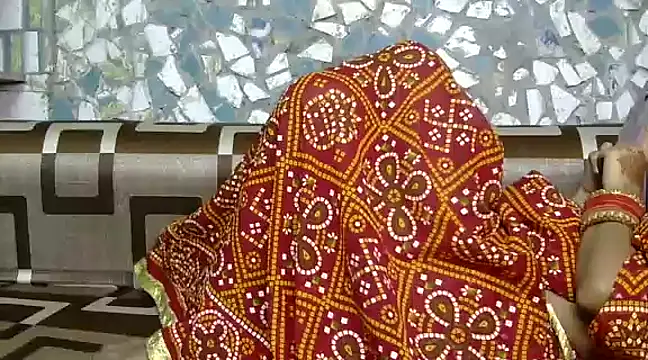 BROUNGIRLKAVYA online show from February 16, 2025, 11:16 am