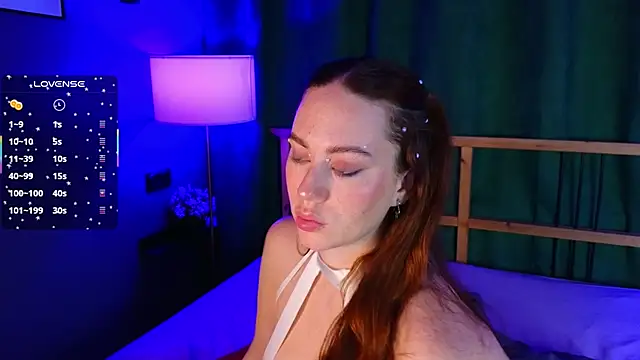 StacyWatts online show from October 3, 2025, 9:12 pm