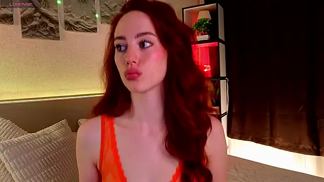 StacyWatts online show from July 28, 2026, 8:23 pm