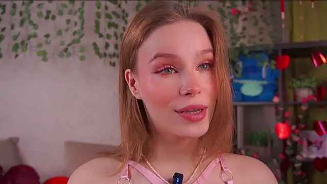 TaiteBayles online show from February 24, 2026, 1:36 am