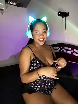 lilithathenea online show from February 19, 2025, 12:22 pm