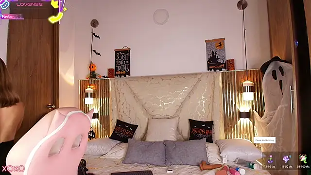 Snapshot of Julieta_priv chatting on October 25, 2025, 2:13 pm Julieta priv online show from October 25, 2025, 2:13 pm