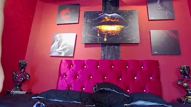 Arii moon online show from September 28, 2025, 8:09 am