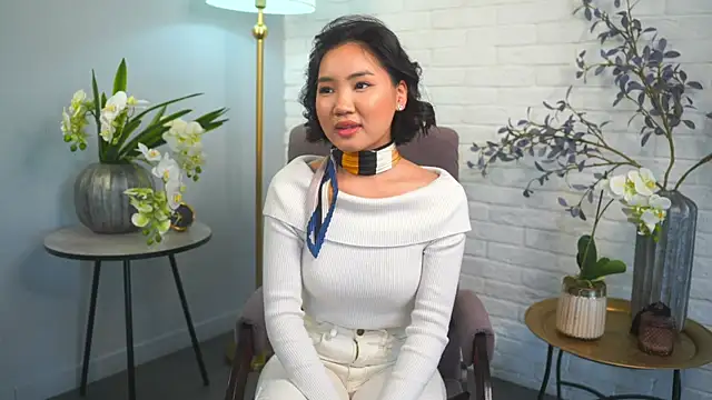 EthalHence online show from February 15, 2025, 12:01 pm