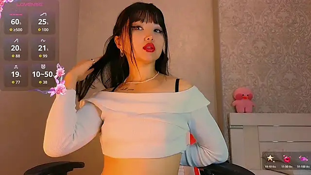 Demonic Angel  online show from November 26, 2025, 11:11 am