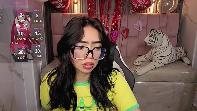 Snapshot of Anni_acker_b chatting on February 21, 2026, 12:06 pm Anni acker b online show from February 21, 2026, 12:06 pm