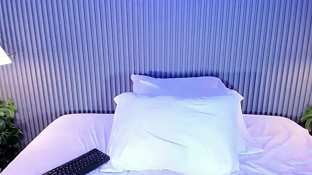 GabyFosterr online show from September 23, 2025, 11:19 pm