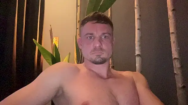 Snapshot of Hagener985 chatting on February 9, 2026, 4:44 pm Hagener985 online show from February 9, 2026, 4:44 pm