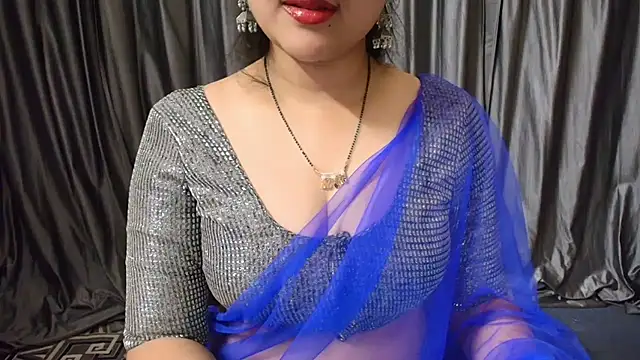 Snapshot of goldiwets chatting on September 9, 2025, 3:44 pm goldiwets online show from September 9, 2025, 3:44 pm