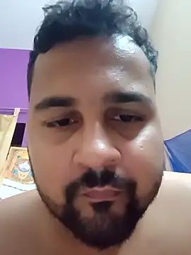 Snapshot of susthovai chatting on April 28, 2026, 5:40 pm susthovai online show from April 28, 2026, 5:40 pm