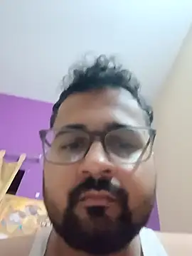 Snapshot of susthovai chatting on May 7, 2026, 7:30 pm susthovai online show from May 7, 2026, 7:30 pm