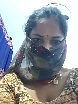 MEENA ROY online show from February 27, 2025, 7:01 am