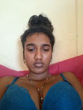 indianpink lips online show from September 11, 2025, 9:09 am