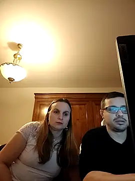 Snapshot of cpl9142 chatting on February 14, 2025, 11:31 pm cpl9142 online show from February 14, 2025, 11:31 pm