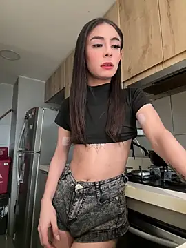 candycami19 online show from March 10, 2025, 11:42 am