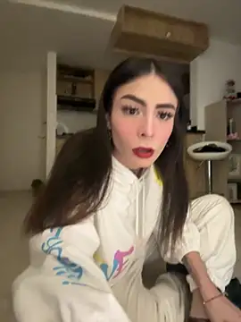 candycami19 online show from October 5, 2025, 5:28 am