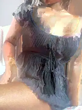 naughtysaraaa online show from April 13, 2026, 4:29 am