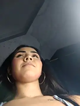 Natty roberts  online show from February 26, 2026, 11:15 pm