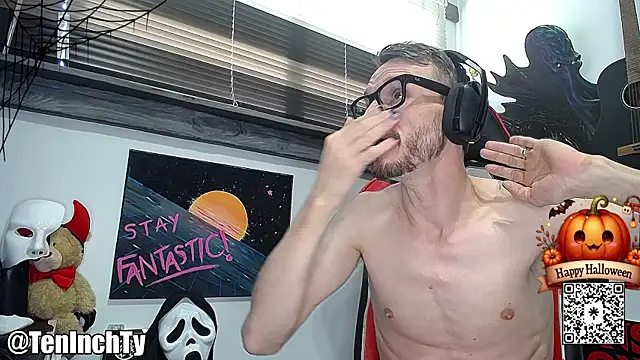 teninchty online show from October 31, 2025, 5:25 pm