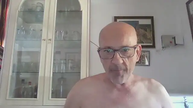 Snapshot of llopaco chatting on September 15, 2025, 12:16 pm llopaco online show from September 15, 2025, 12:16 pm